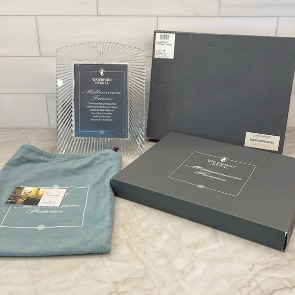 Vintage Waterford Millennium 5x7 frame - Picture 3 of 7